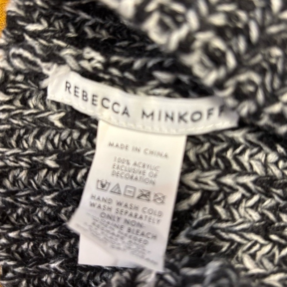 Rebecca Minkoff Beanie and Arm Warmer Set Marled Knit Black White One Size - Picture 4 of 4